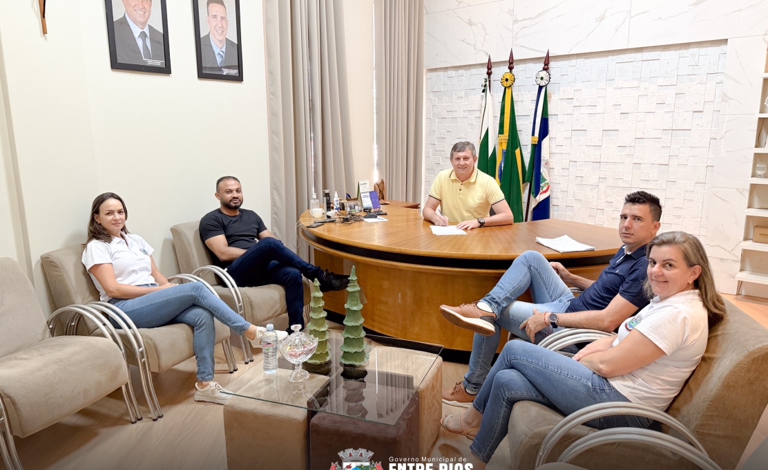 PROJETO INOVADOR COM CÂMERA EM SALA DE AULA É IMPLANTADO NA REDE MUNICIPAL 