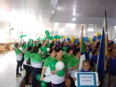 ENTRE RIOS DO  OESTE PARTICIPA DOS JOGOS DA TERCEIRA IDADE