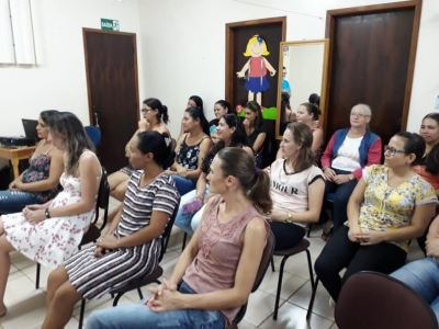 Gincana em homenagem as Mães e responsáveis é realizada pelo Centro de Convivência