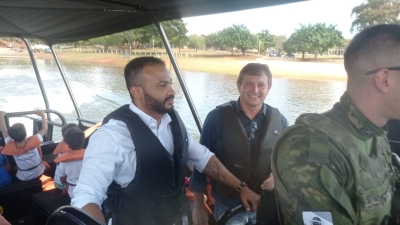 Alunos de Entre Rios do Oeste participam de atividades sobre a preservação da água